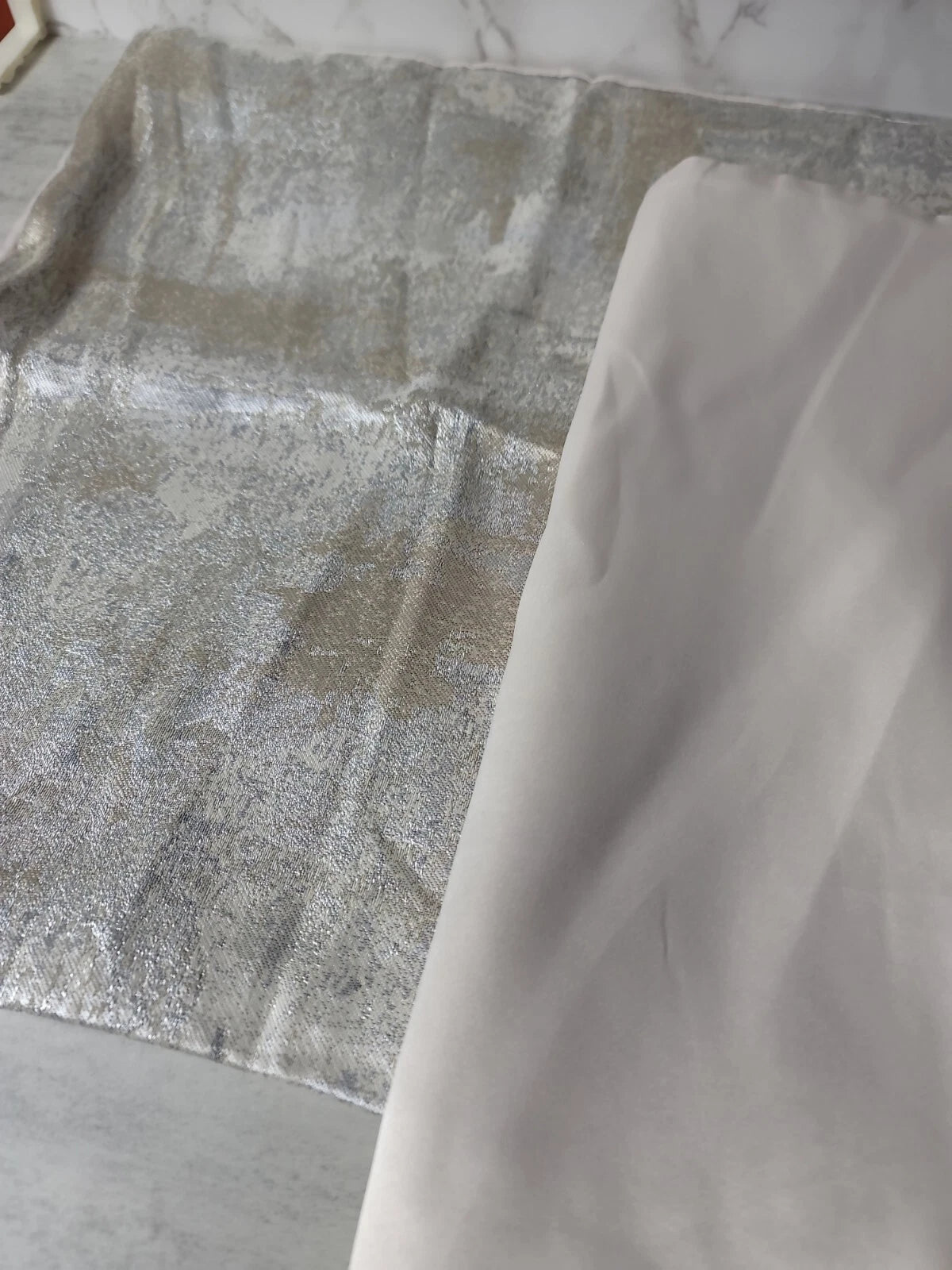 2 Shiny Modern Cushion Throw Cover Pillow Case Bed Chair Couch Decoration Zip