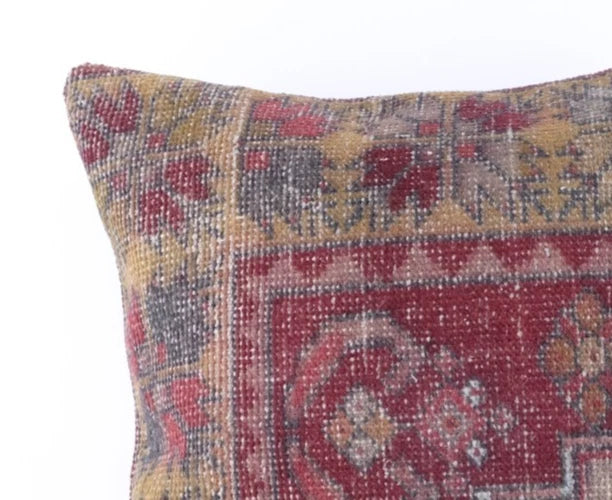 Boho Kilim Cushion Cover 60cm – Vintage Turkish Rug Pillow Case